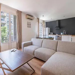  Apartamento De Cuatro En Calle Aribau Stylish España